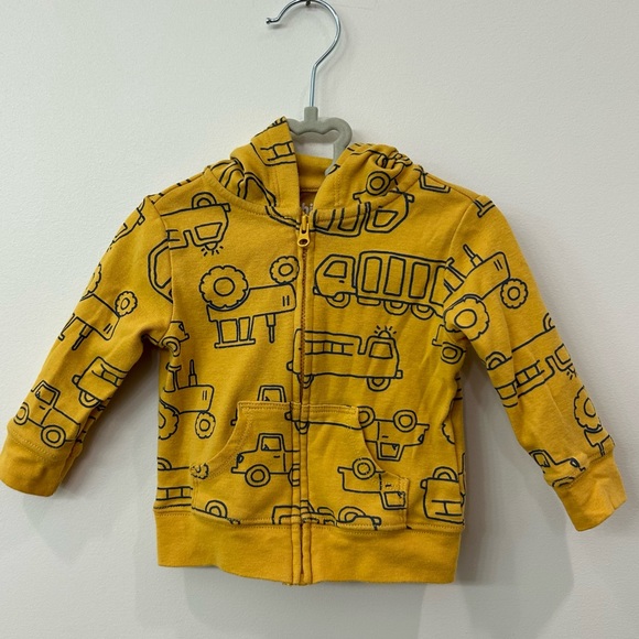 CARTERS, Yellow, Tractor Themed, Zip Up with Hood & Diaper Shirt Size 3-6 Month - Picture 1 of 7